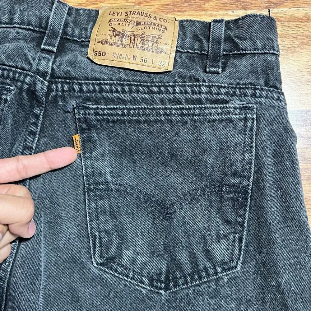 Vintage 90s Levi’s Men’s 550 Relaxed Taper Black Orange Tab Jeans